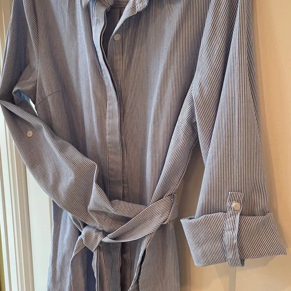 Super cute button down shirt Size M Lumiere brand - Picture 4 of 6